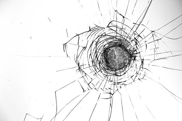 Pęknięcia Szkła Na Białej Powierzchni