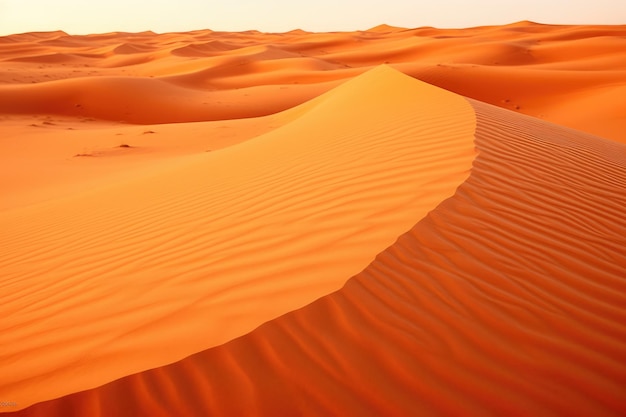 Piasek koloru pomarańczowego na pustyni