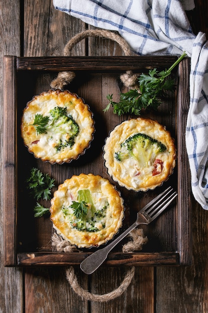 Pieczone Ciasto Quiche Z Zieleniną