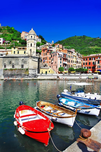 Piękna Nadmorska Miejscowość W Cinque Terre We Włoszech