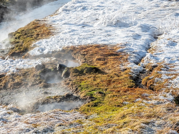 Piękna scena wokół podziemnej energii cieplnej Deildartunguhver dla wielu miast na Islandii