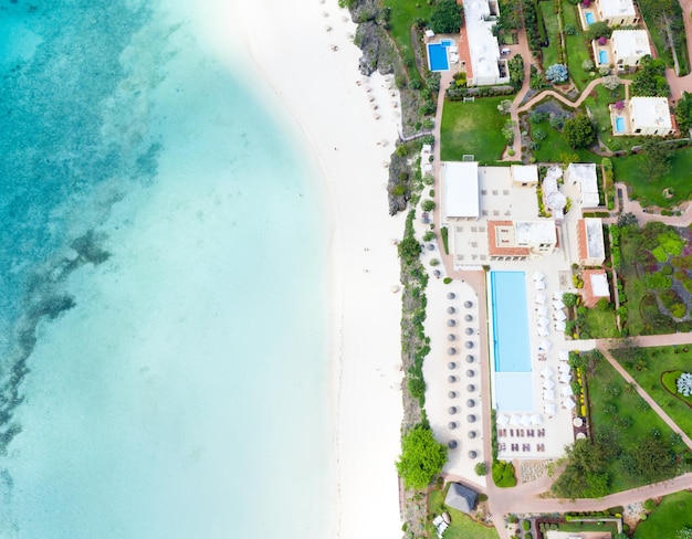 Piękna tropikalna wyspa Zanzibar widok z lotu ptaka morze na plaży Zanzibar Tanzania