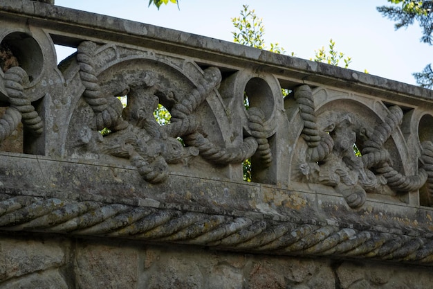 Piękne detale zabytków z Quinta da Regaleira w Sintra