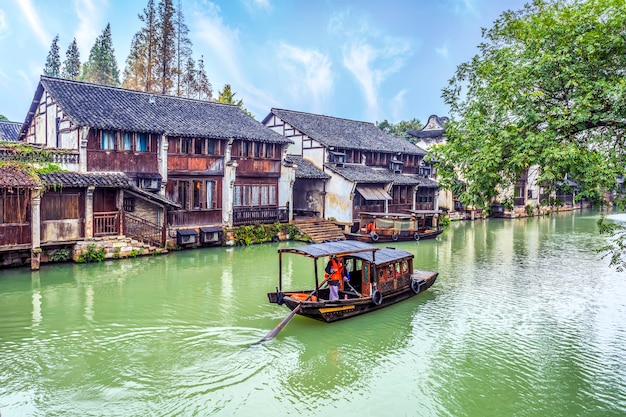 Piękne rzeki Wuzhen i starożytne krajobrazy architektoniczne