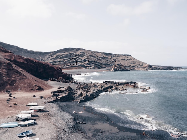 Piękne Ujęcie Wybrzeża Wyspy Lanzarote Na Wyspach Kanaryjskich W Hiszpanii