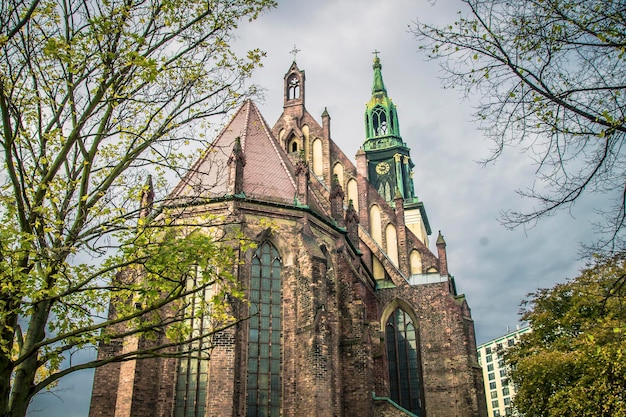 Piękny kościół Mariacki Marienkirche w Berlinie, Niemcy.