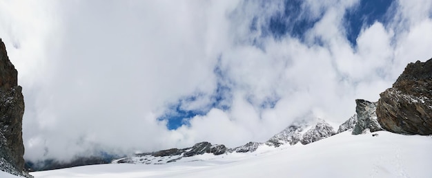 Piękny krajobraz gór Grossglockner w Austrii