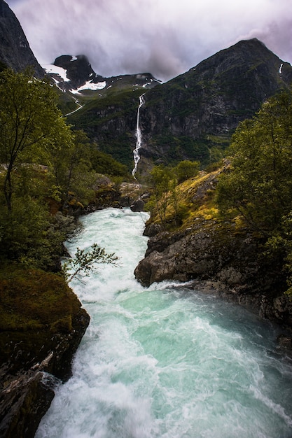 Piękny krajobraz Norwegii latem 2014