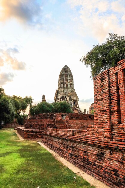 Piękny panoramiczny widok na Ayutthaya Thailand