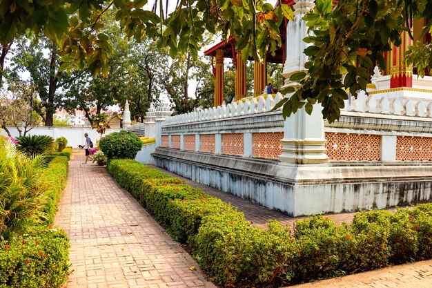 Piękny panoramiczny widok na świątynię Wat Phra Kaew znajdującą się w Vientiane Laos