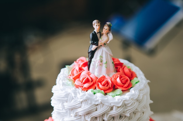 Piękny tort weselny