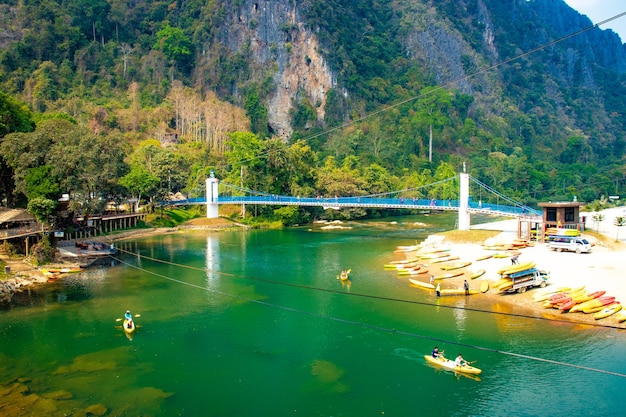 Piękny Widok Na Atrakcję Turystyczną Zipline W Vang Vieng Laos