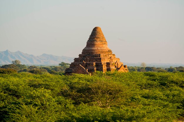 Piękny widok na Bagan w Birmie