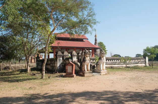 Piękny widok na buddyjską świątynię w Bagan Myanmar