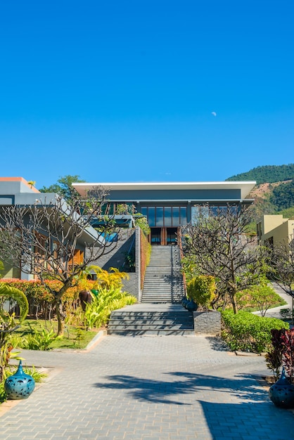 Piękny widok na hotel w kurorcie w Inle Lake Myanmar