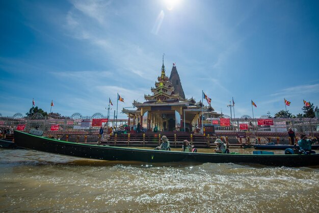 Piękny widok na jezioro Inle Myanmar