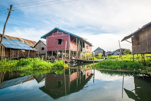 Piękny widok na jezioro Inle Myanmar