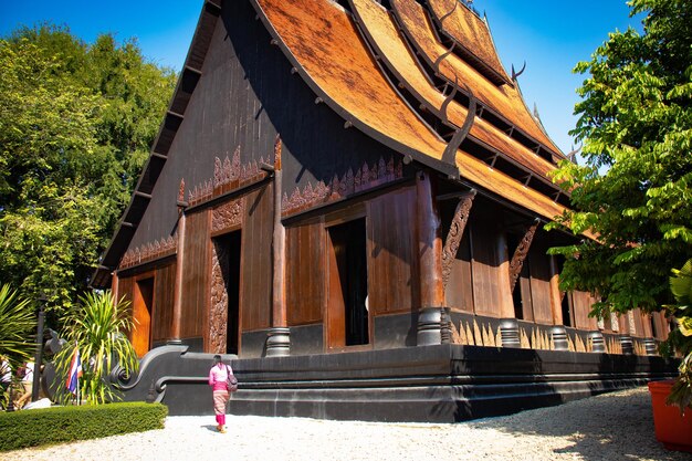 Piękny widok na Muzeum Baan Dan znajdujące się w Chiang Rai Tajlandia