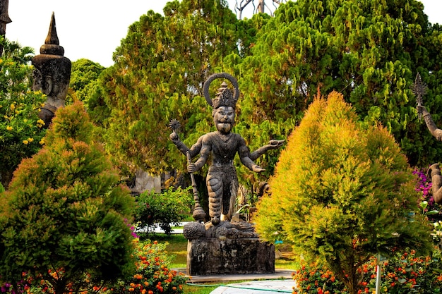 Piękny Widok Na Park Buddy Znajdujący Się W Vientiane Laos