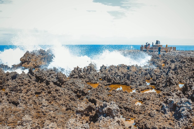 Piękny widok na Waterblow w Nusa Dua Beach Bali Indonezja