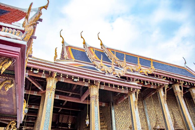 Piękny widok na Wielki Pałac Świątyni Wat Phra Kaew w Bangkoku Tajlandia