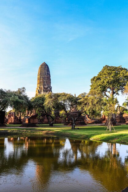 Piękny widok panoramiczny na Ayutthaya w Tajlandii