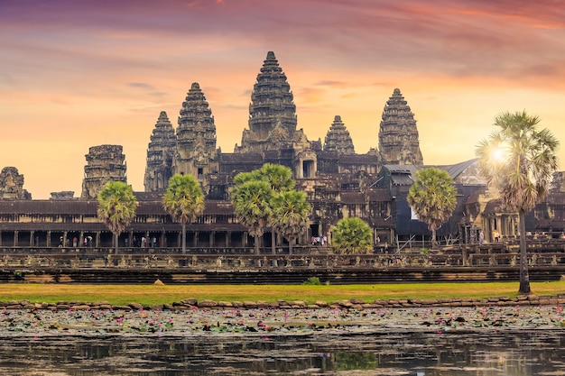 Piękny wschód słońca w Ankor Wat, Siem Reap, Kambodża