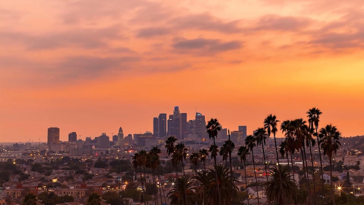 Zdjęcie piękny zachód słońca w centrum los angeles