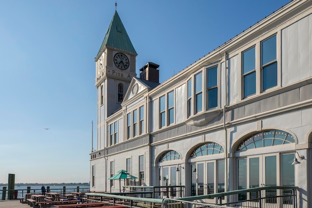 Pier A Harbour House w Battery Park na Manhattanie w Nowym Jorku