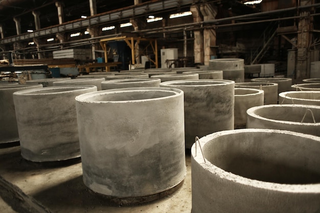 Pierścienie studzienne w warsztacie betoniarni