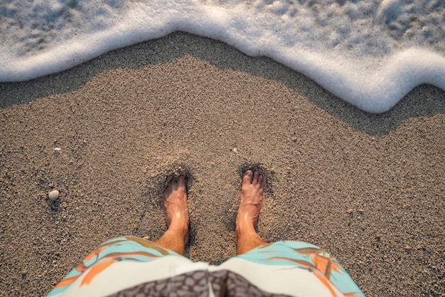 Pieszo na plaży Milos widok z góry POV Lefkada Jońska wyspa Grecja