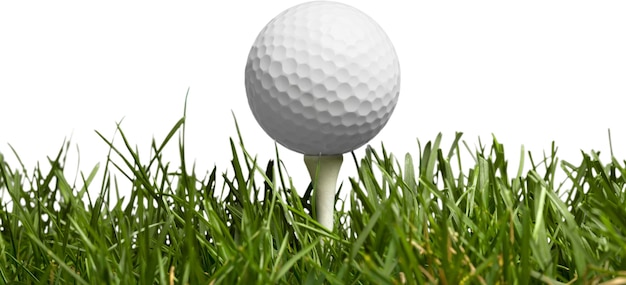 Piłeczka golfowa na białym tle. Koncepcja sportu i rekreacji