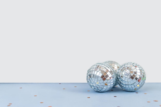 Piłka disco na białym tle