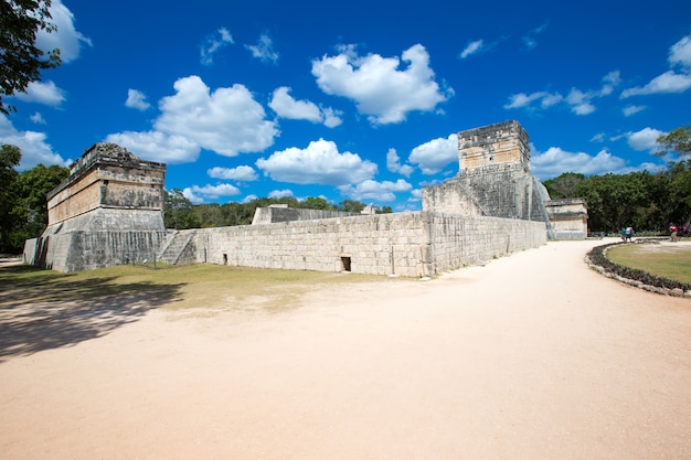 Piramida Kukulkan W Chichen Itza W Meksyku