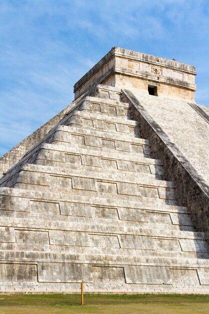 Piramida Majów Chichen Itza, Półwysep Jukatan, Meksyk.