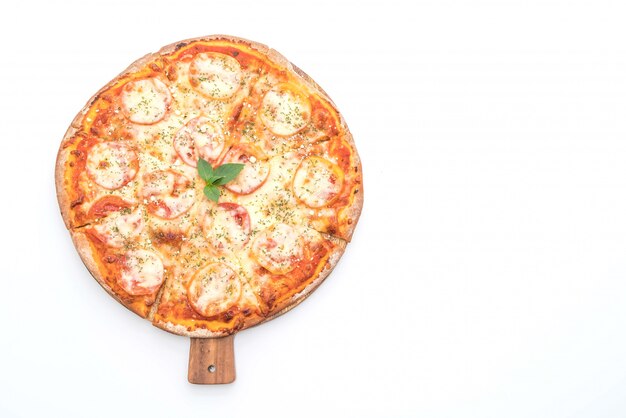 Zdjęcie pizza pomidory na białym tle