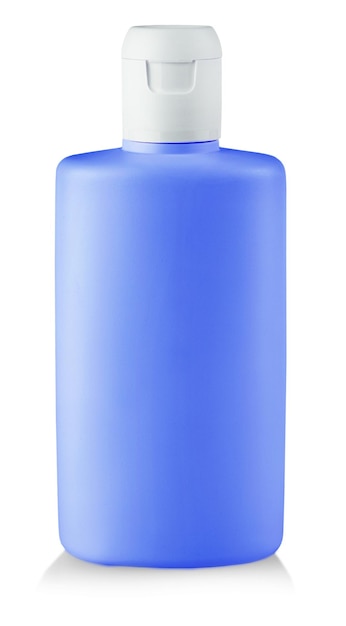 Plastikowa butelka z mydłem lub szamponem bez etykietki odbitej na białym tle