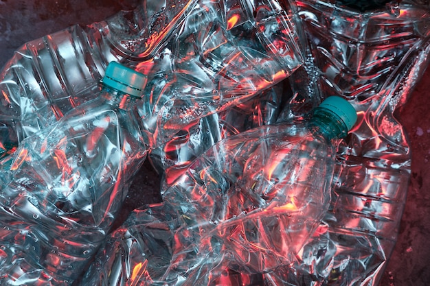 Plastikowe Butelki, Recykling Gospodarki Odpadami. Katastrofa Zanieczyszczenia