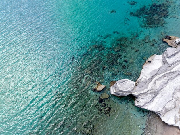 Plaża Alacati w Cesme Town, widok z lotu ptaka Delikli koy z drone