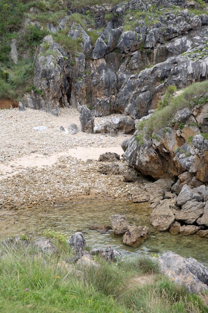 Plaża Cobijeru w Austurias, Hiszpania