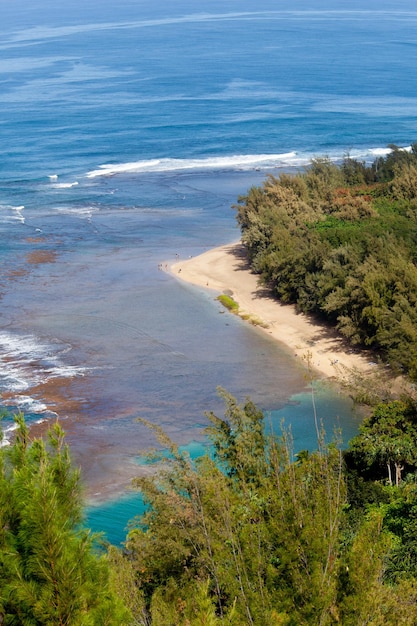 Plaża Ke'e na Kauai ze szlaku