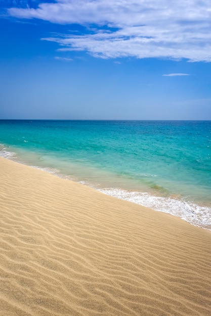 Plaża Ponta Preta i wydma w Santa Maria, Sal Island, Wyspy Zielonego Przylądka