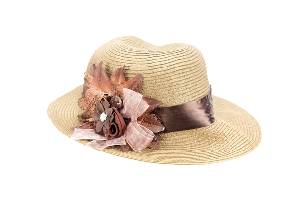 Plażowy kapelusz odizolowywający z ścinek ścieżką