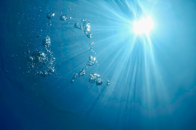 Podwodne bąbelki Światło słoneczne, podwodne tło Bąbelki Powierzchnia wody