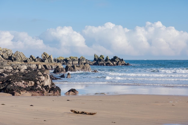 Północna Irlandia Wygląd wybrzeża Oceanu Atlantyckiego Zdjęcia zasobów