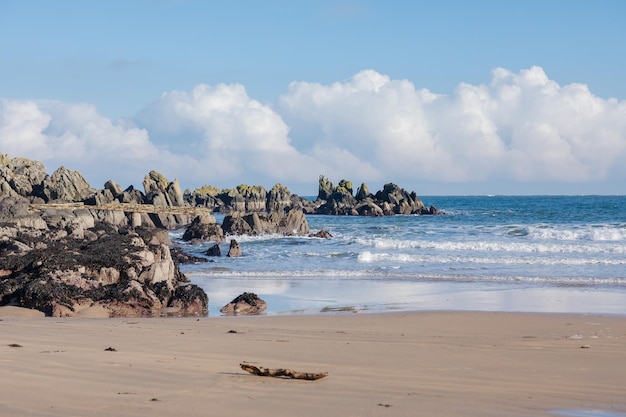 Północna Irlandia Wygląd wybrzeża Oceanu Atlantyckiego Zdjęcia zasobów