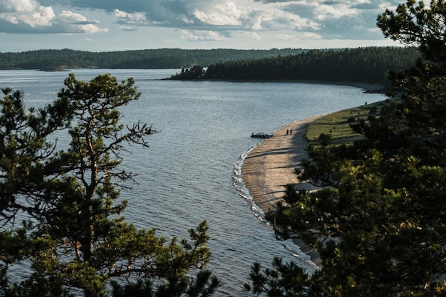 Północna Piaszczysta Plaża Rosja Jezioro Karelia ładoga Kojonsaari