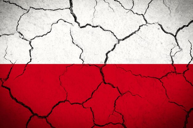 Polska pękła flaga kraju
