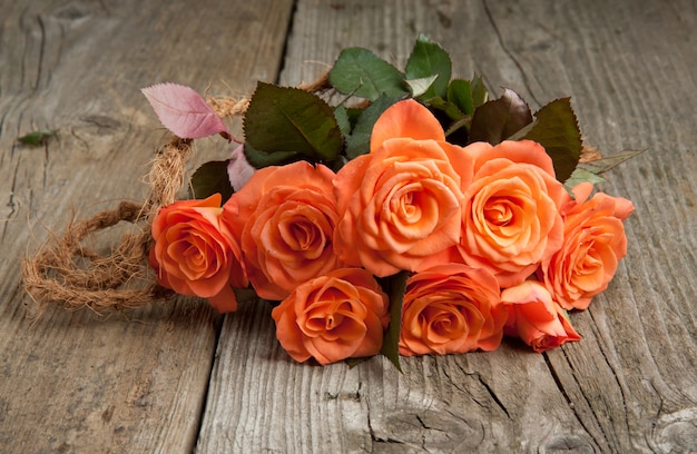 Zdjęcie pomarańczowe róże