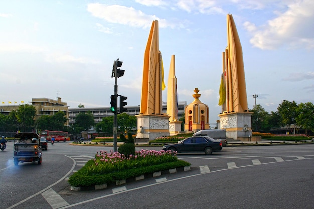 Pomnik Demokracji w Bangkoku